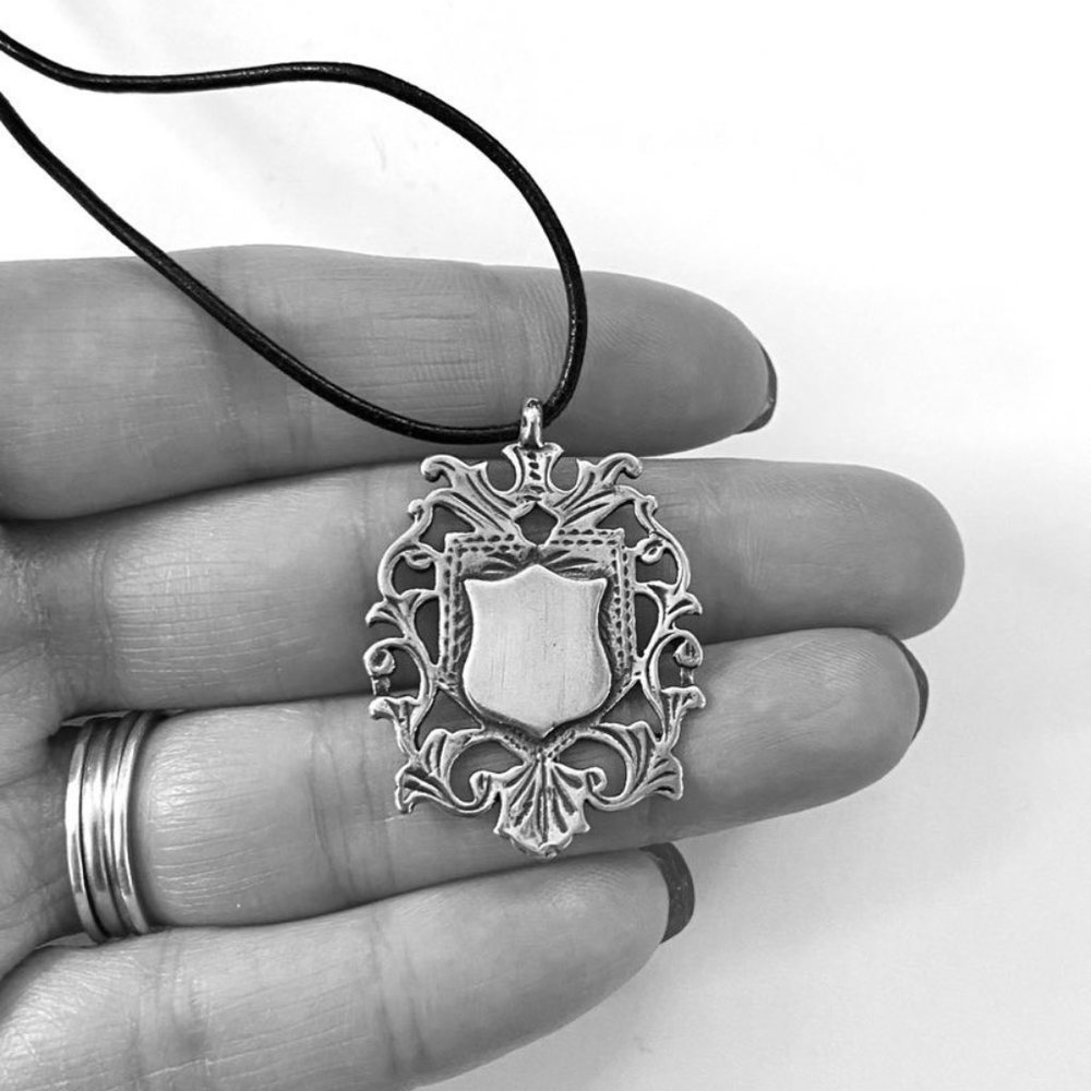 Vintage Sterling Silver Medieval Crest Pendant Necklace Leather Cord Marked - Picture 3 of 7